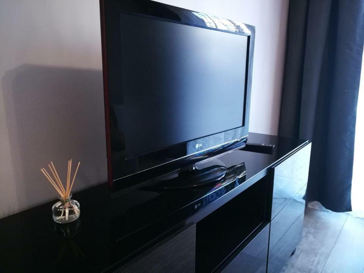 Apartament nad Odrą z tarasem Breslávia Exterior foto